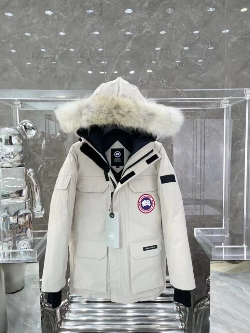 Canada Goose Oyster Fur Hood Expedition Parka Jacket